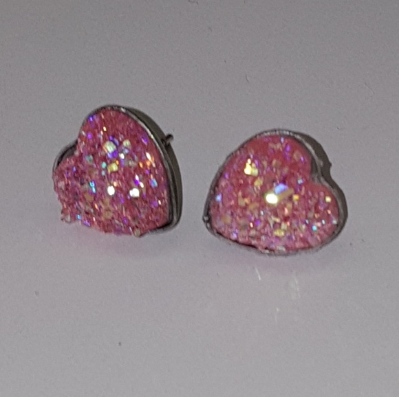 Jewelry - NEW Druzy Studs pink heart earrings